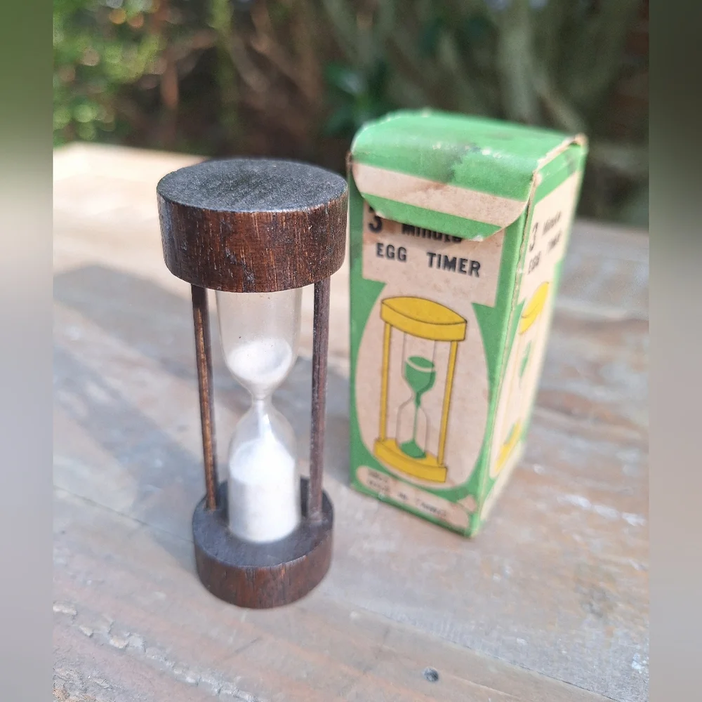 Vintage Egg Timer Wooden Hourglass MCM 1950s with original box 3 Minute Mini
